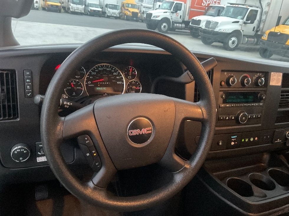 Light Duty Box Truck-Light and Medium Duty Trucks-GMC-2021-Savana G33903-Harahan-LA-93,912\n\t\tmiles-$ 30,000 - Image 16
