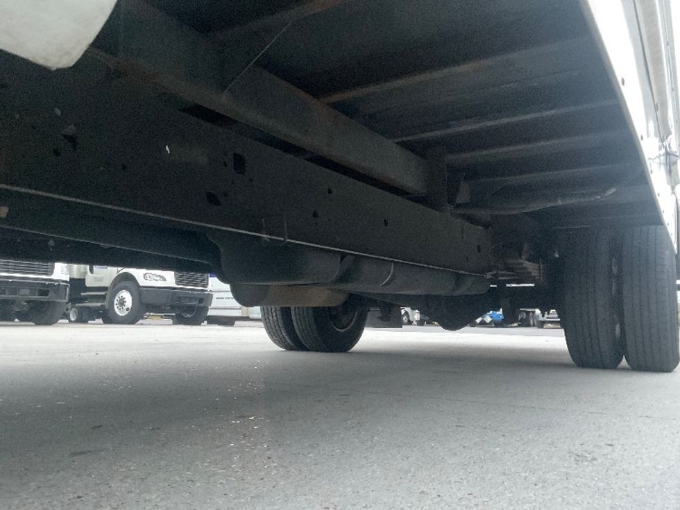 Light Duty Box Truck-Light and Medium Duty Trucks-GMC-2021-Savana G33903-Harahan-LA-93,912\n\t\tmiles-$ 30,000 - Image 5