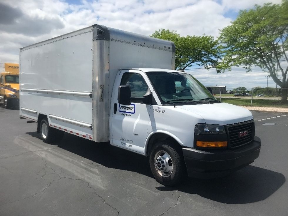 Light Duty Box Truck-Light and Medium Duty Trucks-GMC-2021-Savana G33903-Harrisburg-PA-66,967\n\t\tmiles-$ 32,250 - Image 1