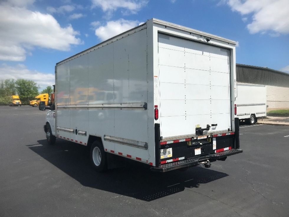 Light Duty Box Truck-Light and Medium Duty Trucks-GMC-2021-Savana G33903-Harrisburg-PA-66,967\n\t\tmiles-$ 32,250 - Image 6
