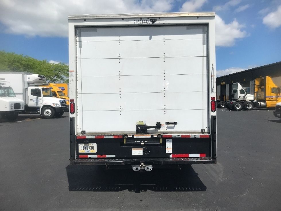 Light Duty Box Truck-Light and Medium Duty Trucks-GMC-2021-Savana G33903-Harrisburg-PA-66,967\n\t\tmiles-$ 32,250 - Image 7