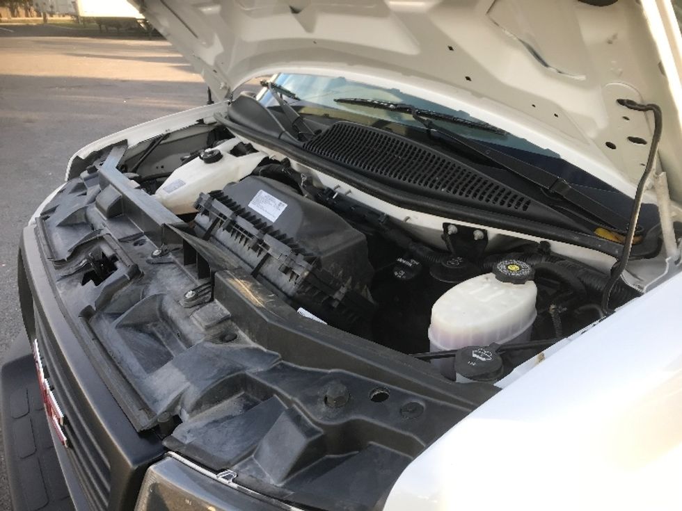 Light Duty Box Truck-Light and Medium Duty Trucks-GMC-2021-Savana G33903-Harrisburg-PA-80,410\n\t\tmiles-$ 31,750 - Image 24