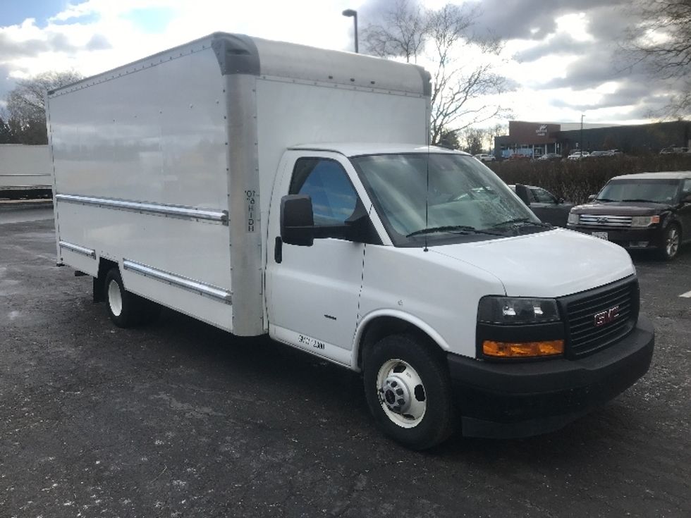 Light Duty Box Truck-Light and Medium Duty Trucks-GMC-2021-Savana G33903-Harrisburg-PA-86,906\n\t\tmiles-$ 30,000 - Image 1