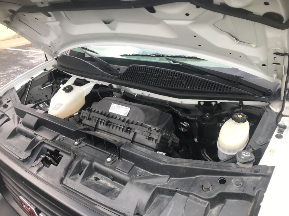 Light Duty Box Truck-Light and Medium Duty Trucks-GMC-2021-Savana G33903-Harrisburg-PA-86,906\n\t\tmiles-$ 30,000 - Image 24