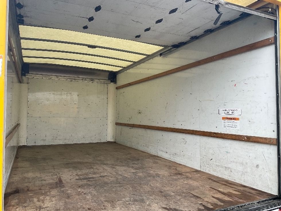 Light Duty Box Truck-Light and Medium Duty Trucks-GMC-2021-Savana G33903-Harrisburg-PA-89,979\n\t\tmiles-$ 26,750 - Image 12