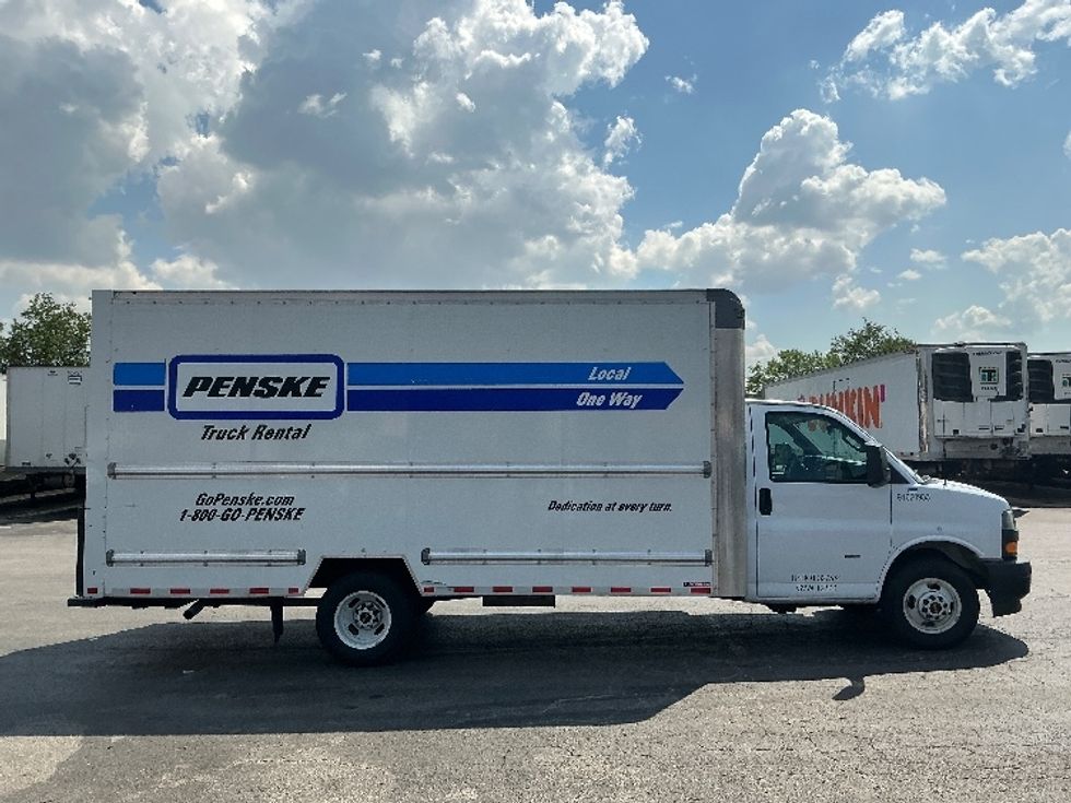 Light Duty Box Truck-Light and Medium Duty Trucks-GMC-2021-Savana G33903-Harrisonburg-VA-83,942\n\t\tmiles-$ 33,250 - Image 15