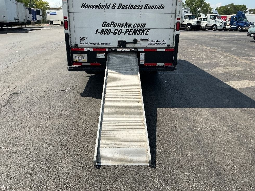 Light Duty Box Truck-Light and Medium Duty Trucks-GMC-2021-Savana G33903-Harrisonburg-VA-83,942\n\t\tmiles-$ 33,250 - Image 9