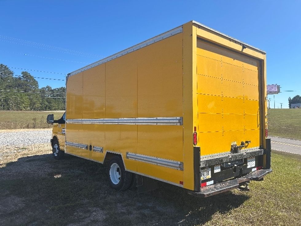Light Duty Box Truck-Light and Medium Duty Trucks-GMC-2021-Savana G33903-Hattiesburg-MS-104,523\n\t\tmiles-$ 27,250 - Image 6