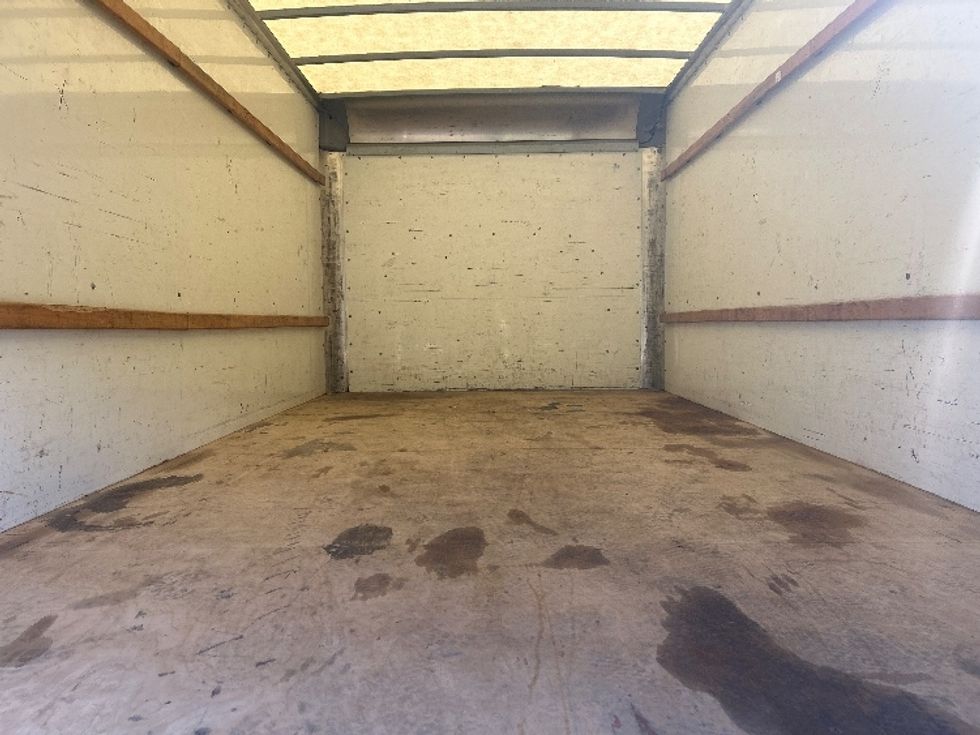 Light Duty Box Truck-Light and Medium Duty Trucks-GMC-2021-Savana G33903-Hattiesburg-MS-104,523\n\t\tmiles-$ 27,250 - Image 8