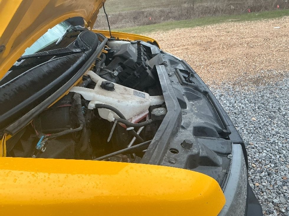 Light Duty Box Truck-Light and Medium Duty Trucks-GMC-2021-Savana G33903-Hattiesburg-MS-113,564\n\t\tmiles-$ 25,000 - Image 23