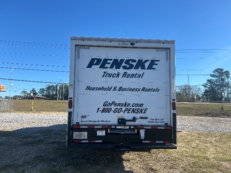 Light Duty Box Truck-Light and Medium Duty Trucks-GMC-2021-Savana G33903-Hattiesburg-MS-115,615\n\t\tmiles-$ 27,500 - Image 7