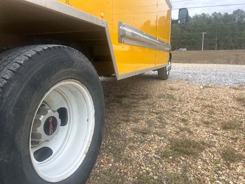 Light Duty Box Truck-Light and Medium Duty Trucks-GMC-2021-Savana G33903-Hattiesburg-MS-91,703\n\t\tmiles-$ 27,250 - Image 14