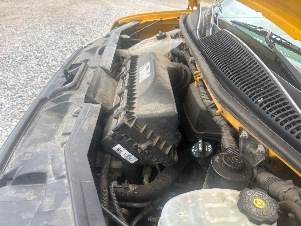 Light Duty Box Truck-Light and Medium Duty Trucks-GMC-2021-Savana G33903-Hattiesburg-MS-91,703\n\t\tmiles-$ 27,250 - Image 24