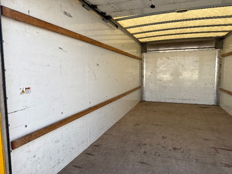 Light Duty Box Truck-Light and Medium Duty Trucks-GMC-2021-Savana G33903-Holland-MI-89,670\n\t\tmiles-$ 26,000 - Image 11