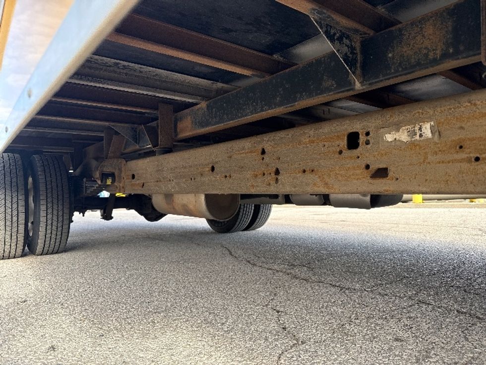 Light Duty Box Truck-Light and Medium Duty Trucks-GMC-2021-Savana G33903-Holland-MI-89,670\n\t\tmiles-$ 26,000 - Image 14