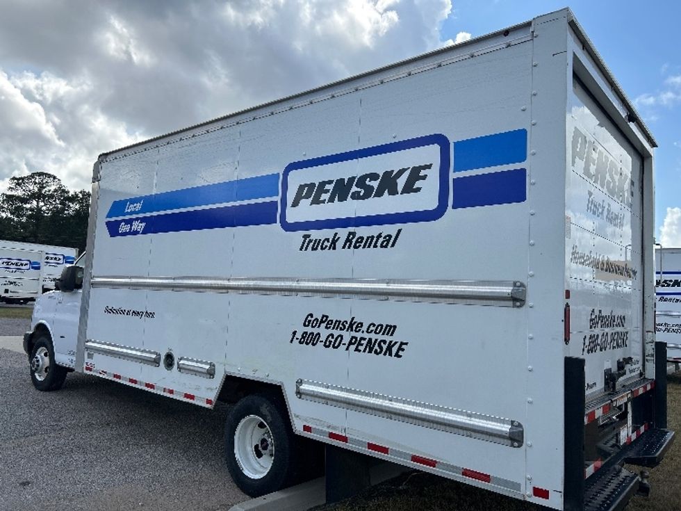 Light Duty Box Truck-Light and Medium Duty Trucks-GMC-2021-Savana G33903-Homewood-AL-103,937\n\t\tmiles-$ 30,750 - Image 5