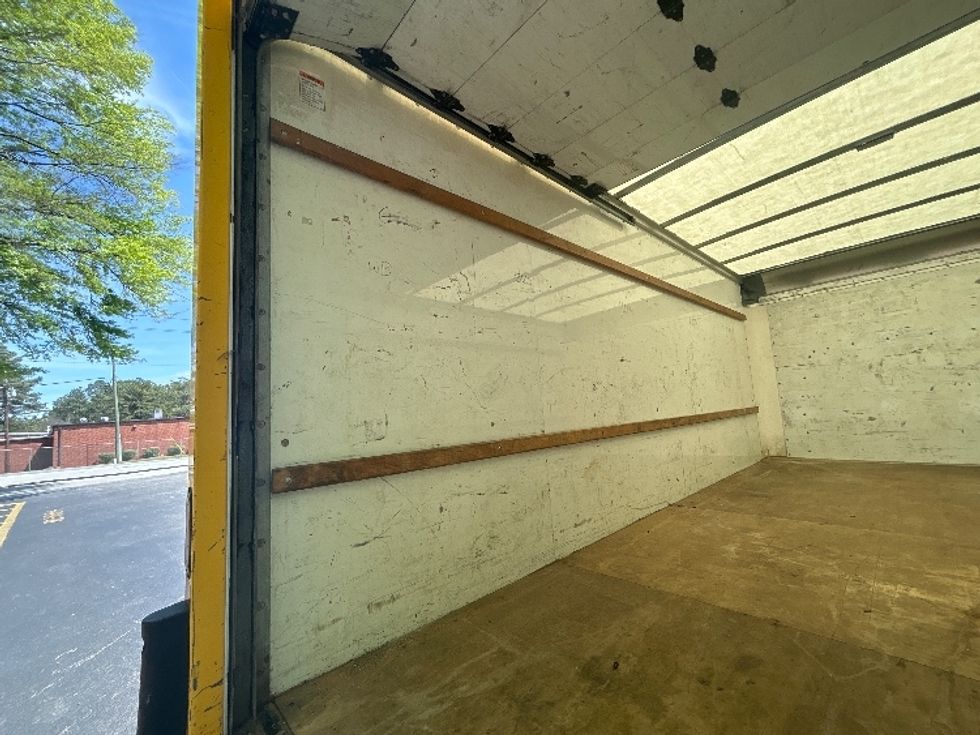 Light Duty Box Truck-Light and Medium Duty Trucks-GMC-2021-Savana G33903-Homewood-AL-128,664\n\t\tmiles-$ 24,500 - Image 10