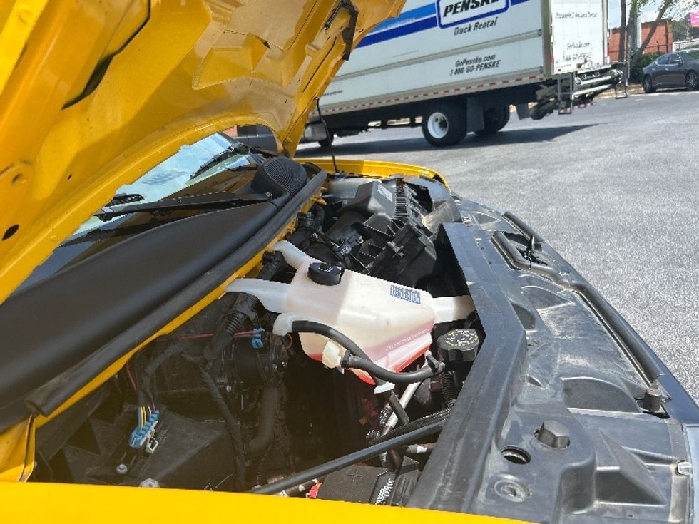 Light Duty Box Truck-Light and Medium Duty Trucks-GMC-2021-Savana G33903-Homewood-AL-128,664\n\t\tmiles-$ 24,500 - Image 22