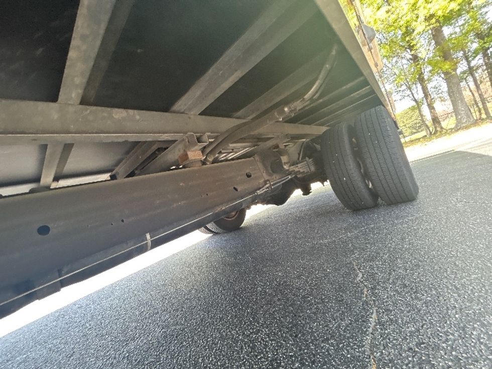 Light Duty Box Truck-Light and Medium Duty Trucks-GMC-2021-Savana G33903-Homewood-AL-128,664\n\t\tmiles-$ 24,500 - Image 5