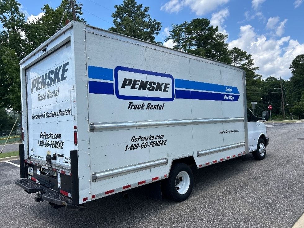 Light Duty Box Truck-Light and Medium Duty Trucks-GMC-2021-Savana G33903-Homewood-AL-85,570\n\t\tmiles-$ 30,500 - Image 13
