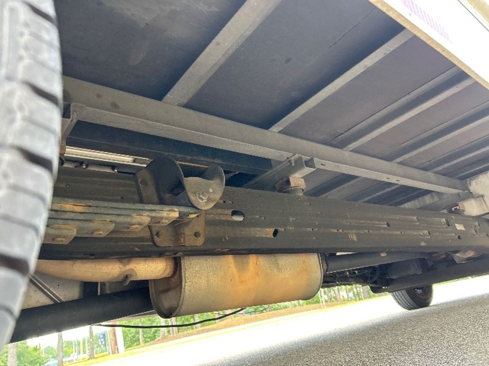 Light Duty Box Truck-Light and Medium Duty Trucks-GMC-2021-Savana G33903-Homewood-AL-85,570\n\t\tmiles-$ 30,500 - Image 14