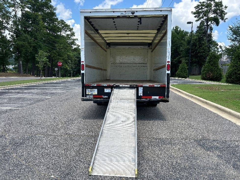 Light Duty Box Truck-Light and Medium Duty Trucks-GMC-2021-Savana G33903-Homewood-AL-85,570\n\t\tmiles-$ 30,500 - Image 9