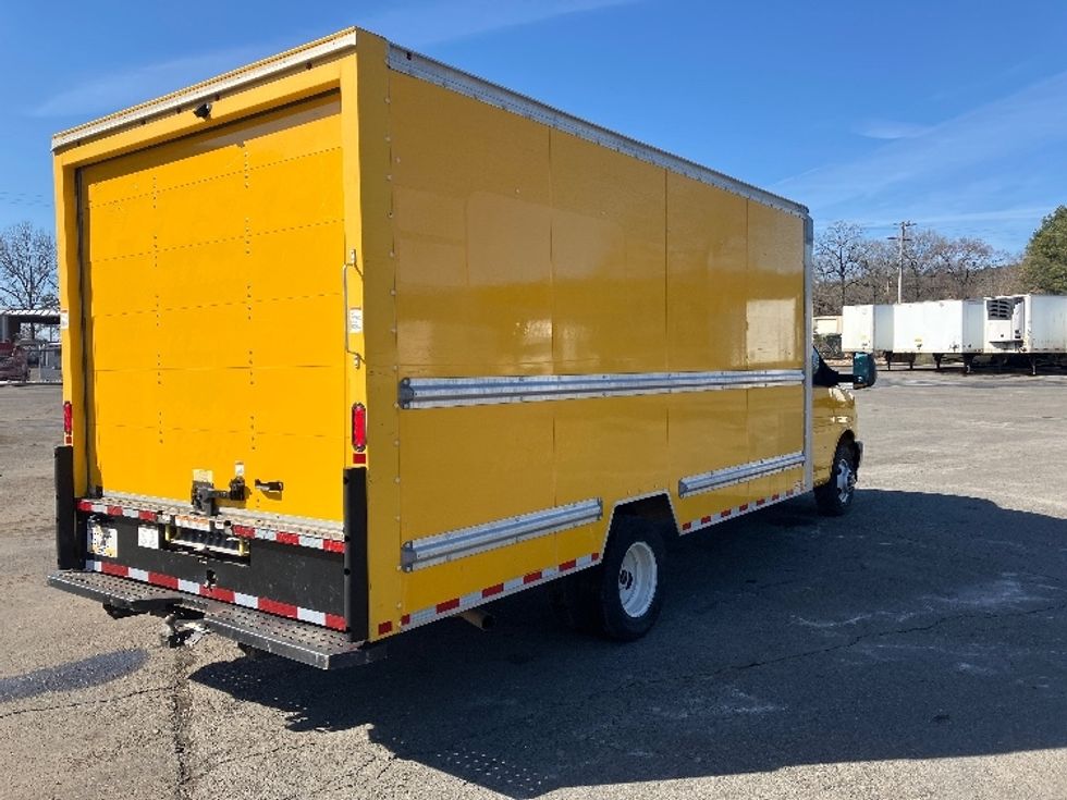 Light Duty Box Truck-Light and Medium Duty Trucks-GMC-2021-Savana G33903-Hot Springs-AR-121,952\n\t\tmiles-$ 23,750 - Image 12