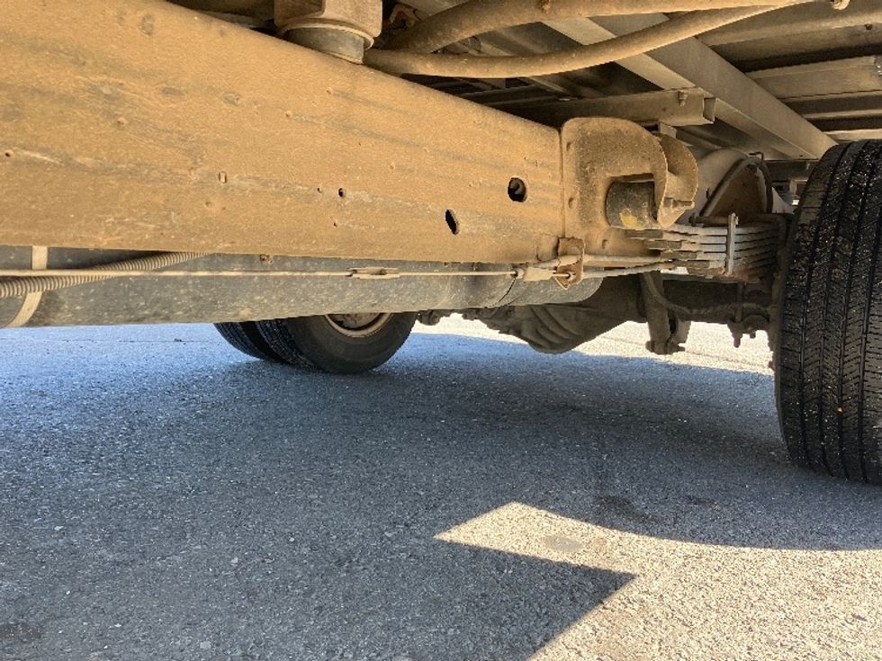 Light Duty Box Truck-Light and Medium Duty Trucks-GMC-2021-Savana G33903-Hot Springs-AR-121,952\n\t\tmiles-$ 23,750 - Image 5