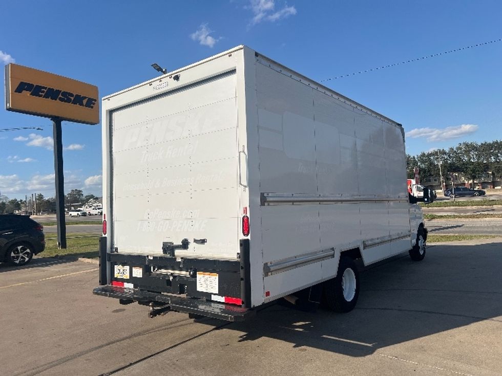 Light Duty Box Truck-Light and Medium Duty Trucks-GMC-2021-Savana G33903-Houston-TX-102,462\n\t\tmiles-$ 29,000 - Image 13