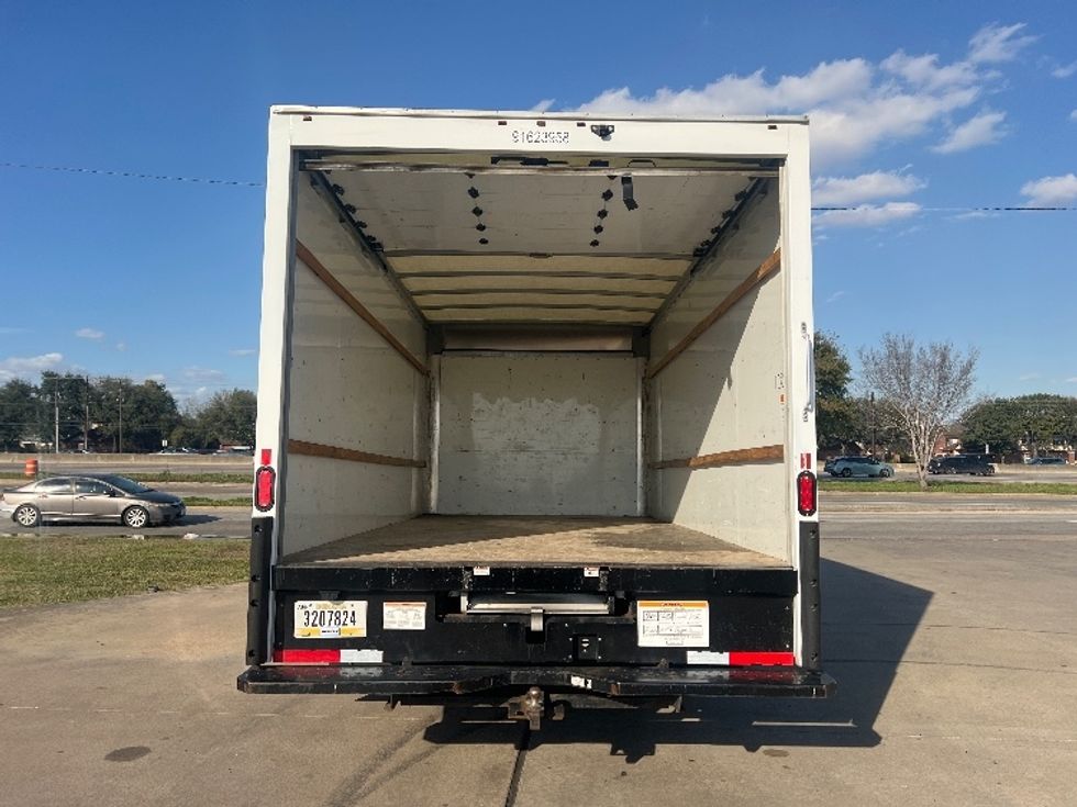 Light Duty Box Truck-Light and Medium Duty Trucks-GMC-2021-Savana G33903-Houston-TX-102,462\n\t\tmiles-$ 29,000 - Image 8