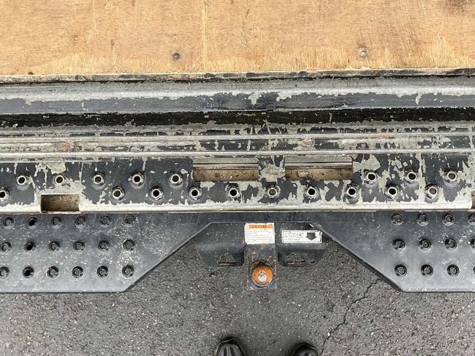 Light Duty Box Truck-Light and Medium Duty Trucks-GMC-2021-Savana G33903-Houston-TX-105,310\n\t\tmiles-$ 29,500 - Image 10