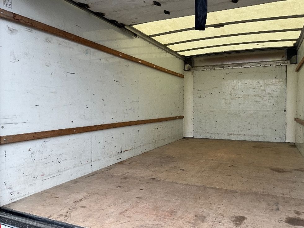 Light Duty Box Truck-Light and Medium Duty Trucks-GMC-2021-Savana G33903-Houston-TX-105,310\n\t\tmiles-$ 29,500 - Image 11