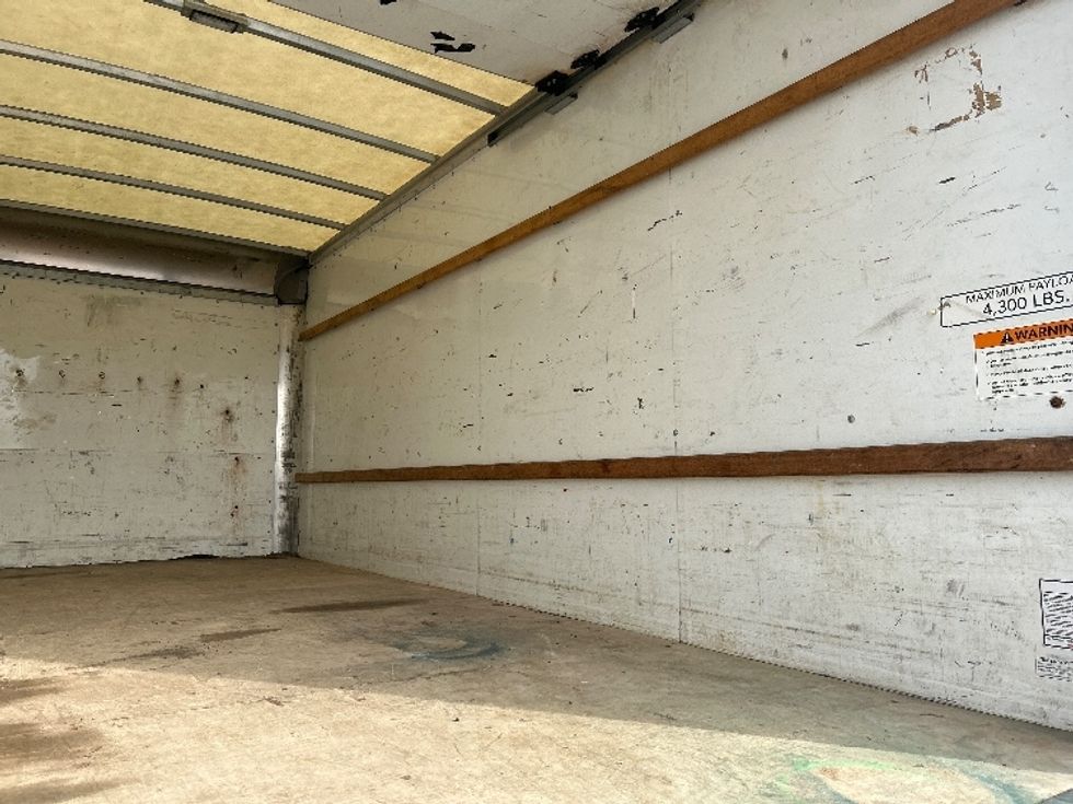 Light Duty Box Truck-Light and Medium Duty Trucks-GMC-2021-Savana G33903-Houston-TX-115,511\n\t\tmiles-$ 27,750 - Image 12