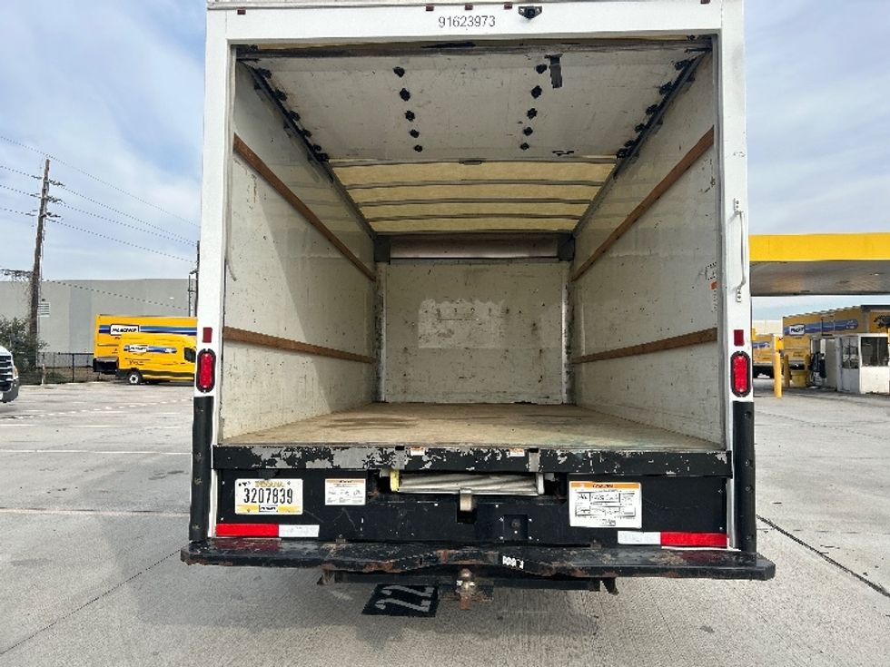 Light Duty Box Truck-Light and Medium Duty Trucks-GMC-2021-Savana G33903-Houston-TX-115,511\n\t\tmiles-$ 27,750 - Image 8