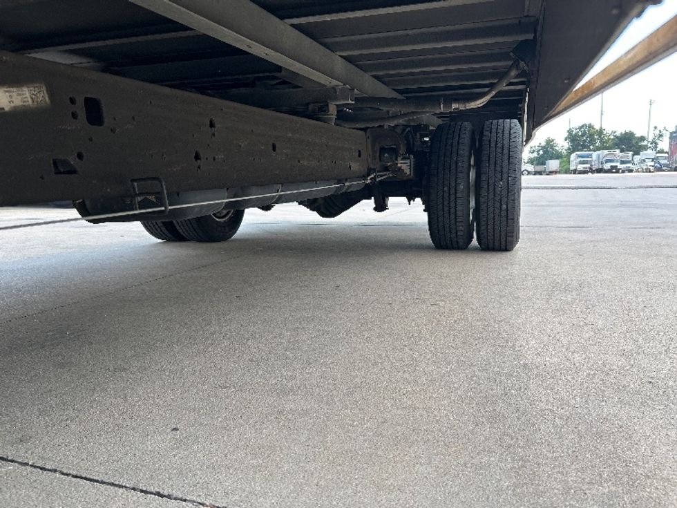 Light Duty Box Truck-Light and Medium Duty Trucks-GMC-2021-Savana G33903-Houston-TX-117,019\n\t\tmiles-$ 22,500 - Image 5