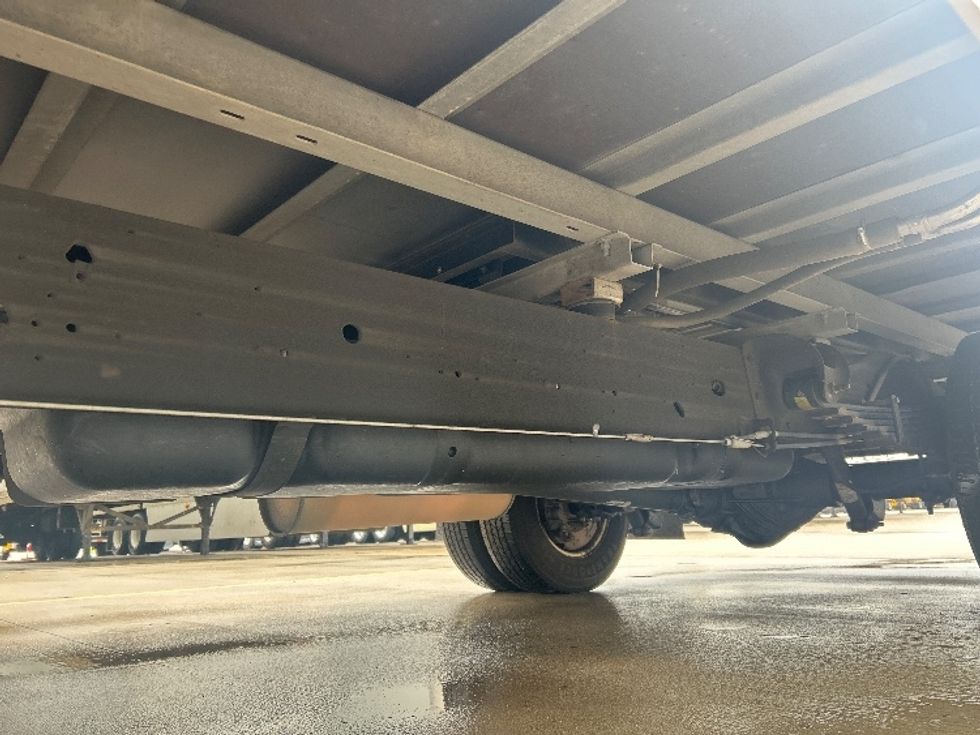 Light Duty Box Truck-Light and Medium Duty Trucks-GMC-2021-Savana G33903-Houston-TX-117,824\n\t\tmiles-$ 24,500 - Image 5