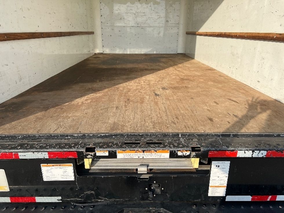 Light Duty Box Truck-Light and Medium Duty Trucks-GMC-2021-Savana G33903-Houston-TX-120,921\n\t\tmiles-$ 27,000 - Image 10