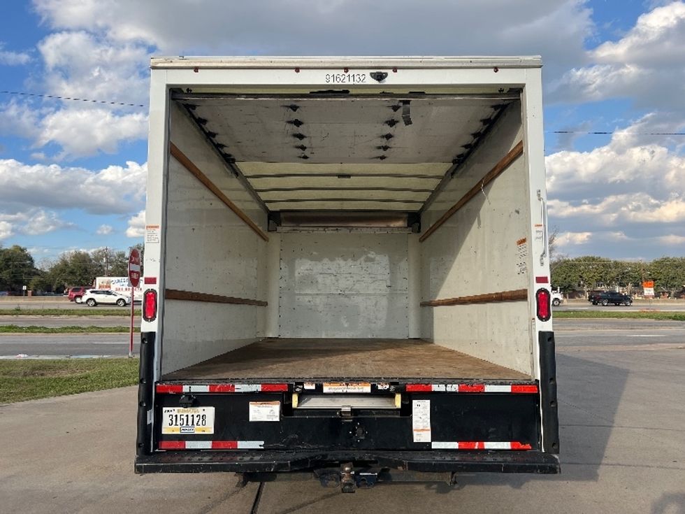 Light Duty Box Truck-Light and Medium Duty Trucks-GMC-2021-Savana G33903-Houston-TX-120,921\n\t\tmiles-$ 27,000 - Image 8