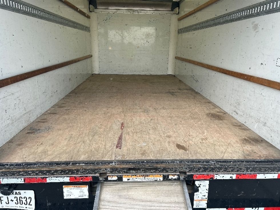 Light Duty Box Truck-Light and Medium Duty Trucks-GMC-2021-Savana G33903-Houston-TX-86,268\n\t\tmiles-$ 31,000 - Image 10