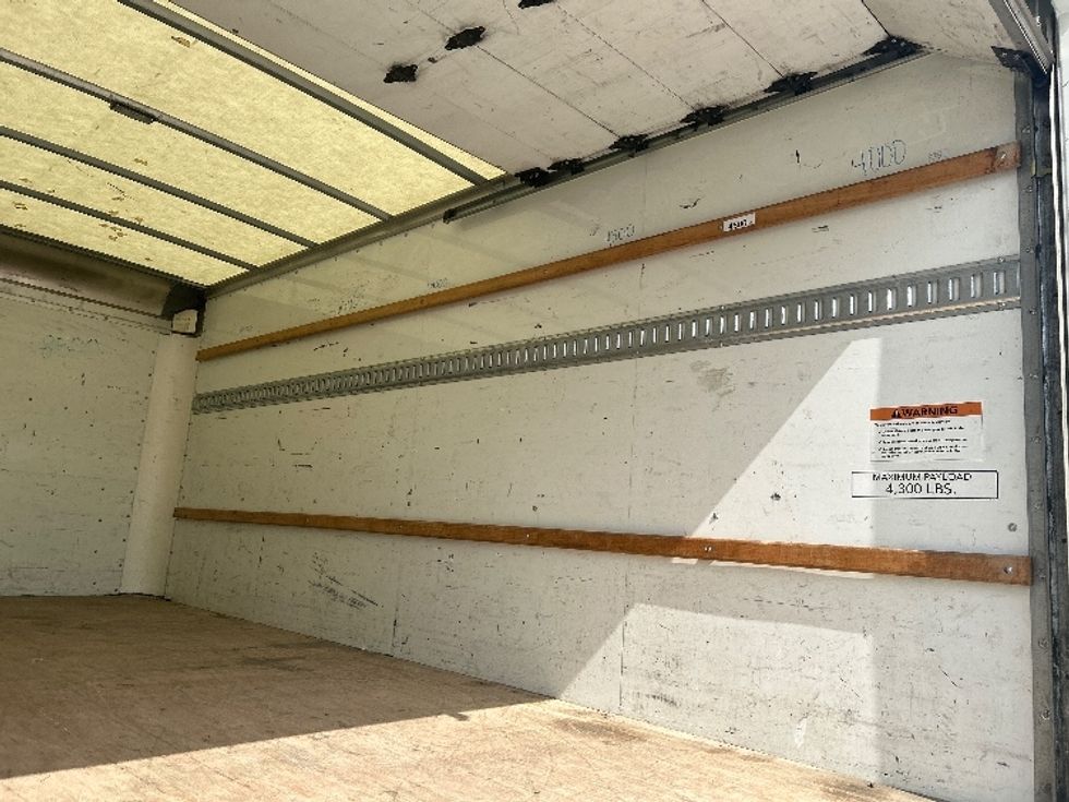 Light Duty Box Truck-Light and Medium Duty Trucks-GMC-2021-Savana G33903-Houston-TX-86,268\n\t\tmiles-$ 31,000 - Image 12