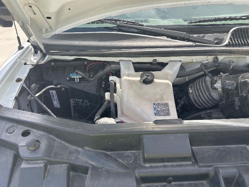 Light Duty Box Truck-Light and Medium Duty Trucks-GMC-2021-Savana G33903-Houston-TX-86,268\n\t\tmiles-$ 31,000 - Image 23