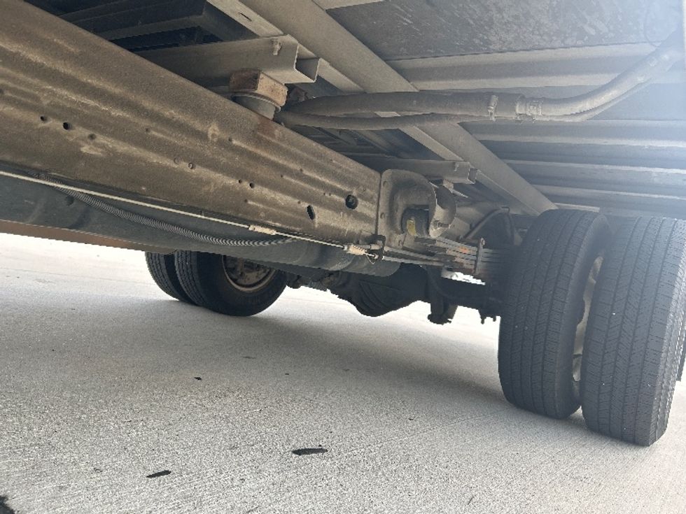 Light Duty Box Truck-Light and Medium Duty Trucks-GMC-2021-Savana G33903-Houston-TX-86,268\n\t\tmiles-$ 31,000 - Image 5