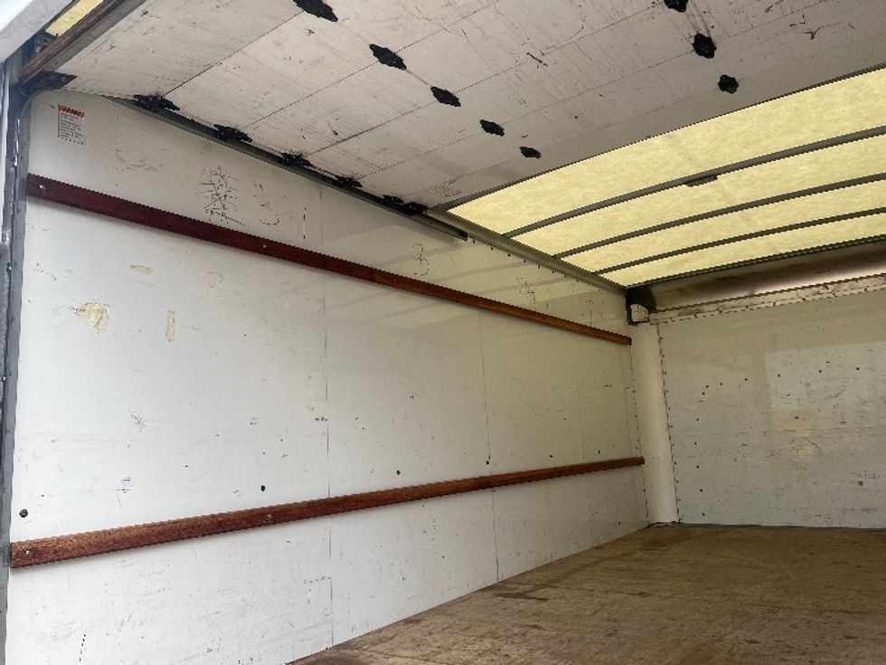 Light Duty Box Truck-Light and Medium Duty Trucks-GMC-2021-Savana G33903-Houston-TX-89,843\n\t\tmiles-$ 30,500 - Image 11