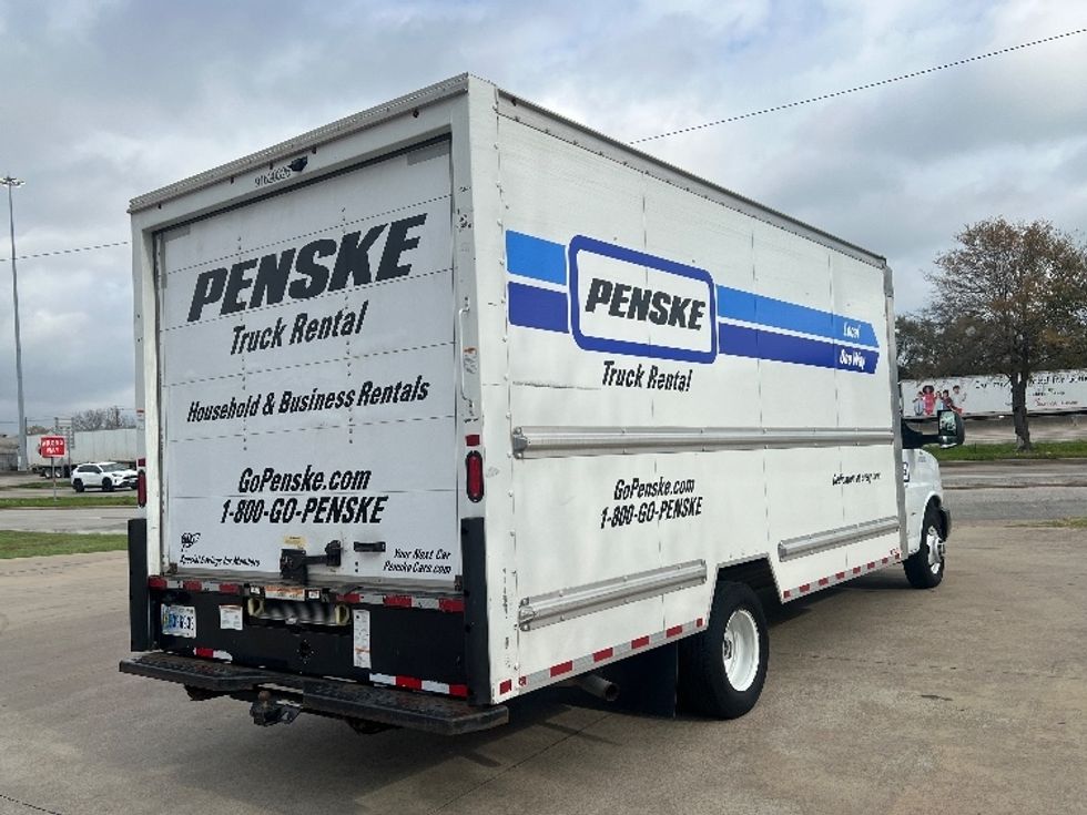 Light Duty Box Truck-Light and Medium Duty Trucks-GMC-2021-Savana G33903-Houston-TX-89,843\n\t\tmiles-$ 30,500 - Image 13