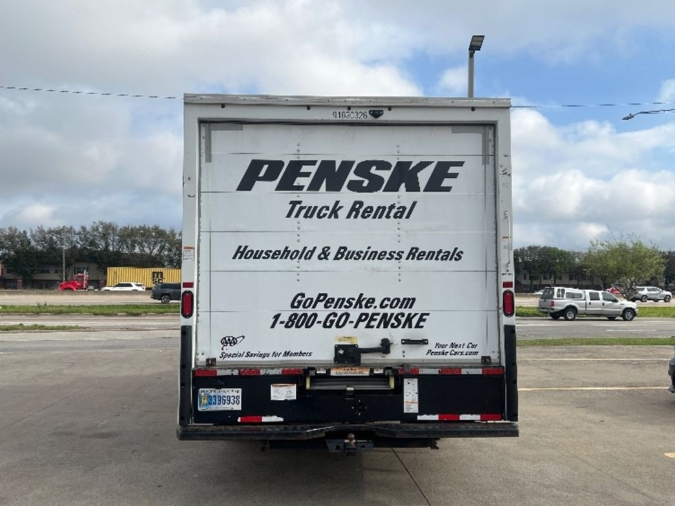 Light Duty Box Truck-Light and Medium Duty Trucks-GMC-2021-Savana G33903-Houston-TX-89,843\n\t\tmiles-$ 30,500 - Image 7