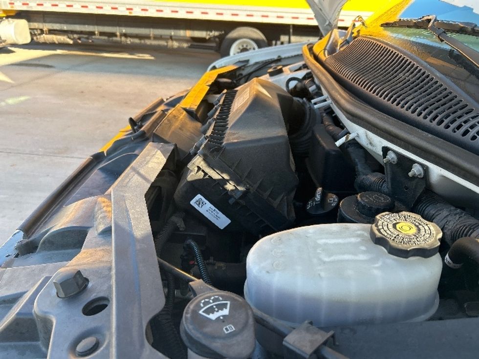 Light Duty Box Truck-Light and Medium Duty Trucks-GMC-2021-Savana G33903-Houston-TX-93,823\n\t\tmiles-$ 30,000 - Image 24