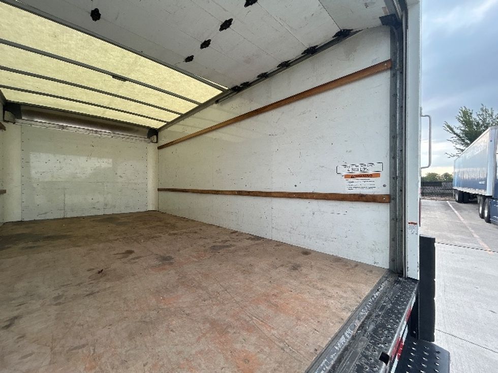 Light Duty Box Truck-Light and Medium Duty Trucks-GMC-2021-Savana G33903-Houston-TX-96,272\n\t\tmiles-$ 29,750 - Image 12