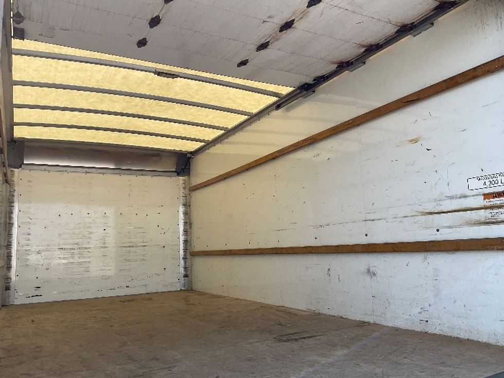 Light Duty Box Truck-Light and Medium Duty Trucks-GMC-2021-Savana G33903-Houston-TX-98,284\n\t\tmiles-$ 26,000 - Image 11