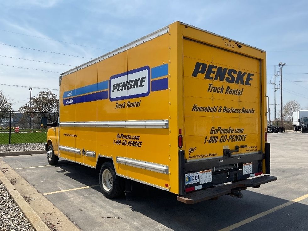 Light Duty Box Truck-Light and Medium Duty Trucks-GMC-2021-Savana G33903-Houston-TX-98,284\n\t\tmiles-$ 26,000 - Image 6