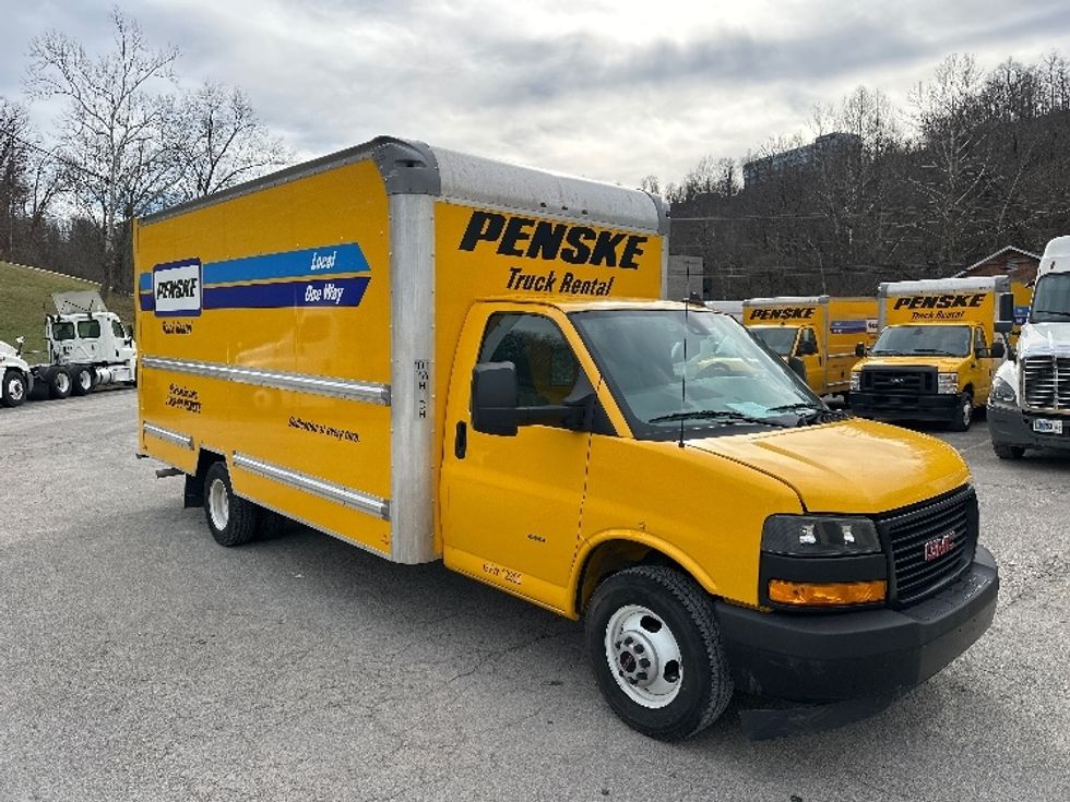 Light Duty Box Truck-Light and Medium Duty Trucks-GMC-2021-Savana G33903-Huntington-WV-100,306\n\t\tmiles-$ 25,750 - Image 1